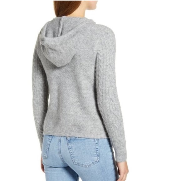 Court & Rowe Hooded Cable Sweater - Picture 2 of 7